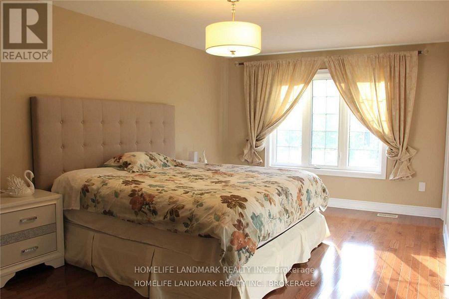 2245 Carm Drive, Oakville, Ontario  L6M 0H8 - Photo 14 - W13246032