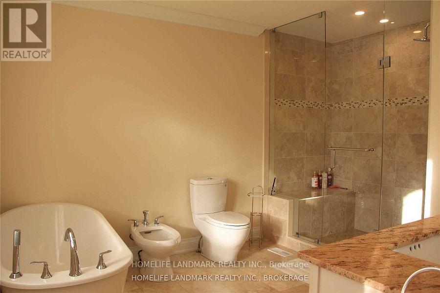 2245 Carm Drive, Oakville, Ontario  L6M 0H8 - Photo 21 - W13246032
