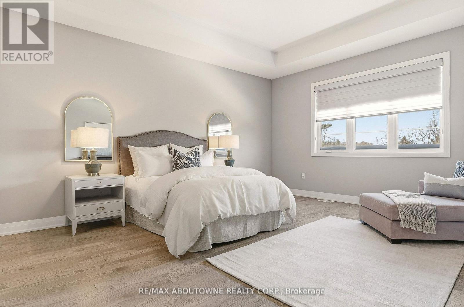 1456 Ford Strathy Crescent, Oakville, Ontario  L6H 3W9 - Photo 31 - W13249218