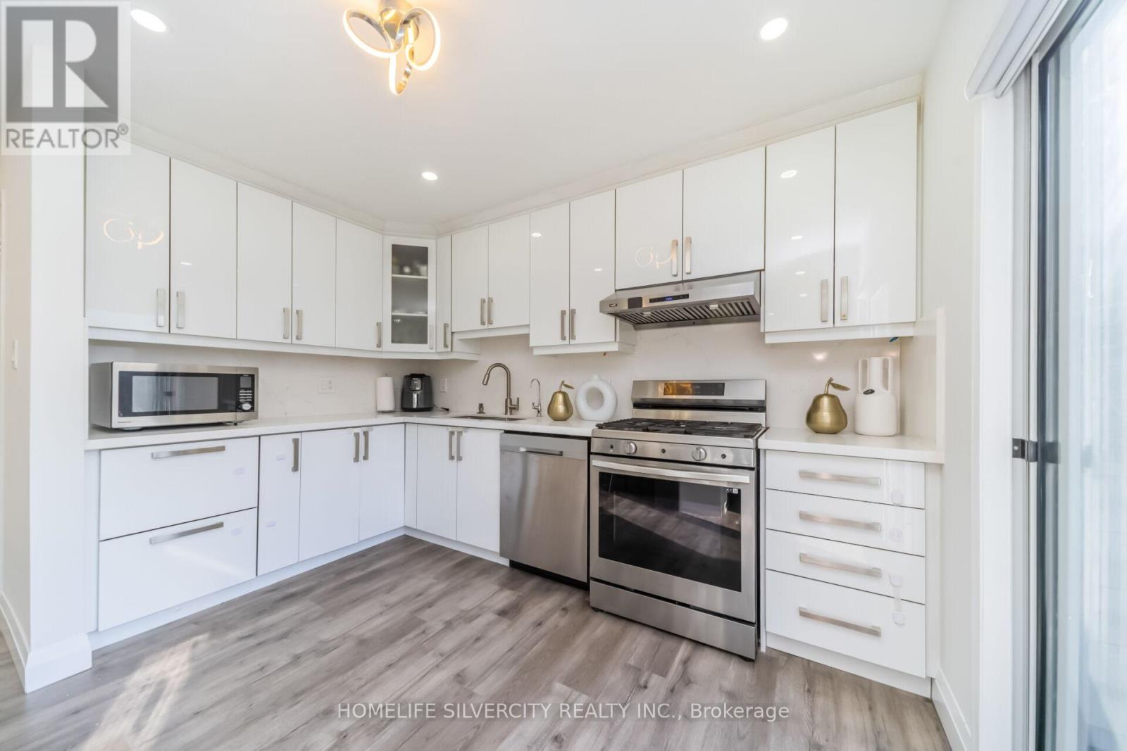 38 - 66 Brisbane Court, Brampton, Ontario  L6R 1V4 - Photo 11 - W13249260