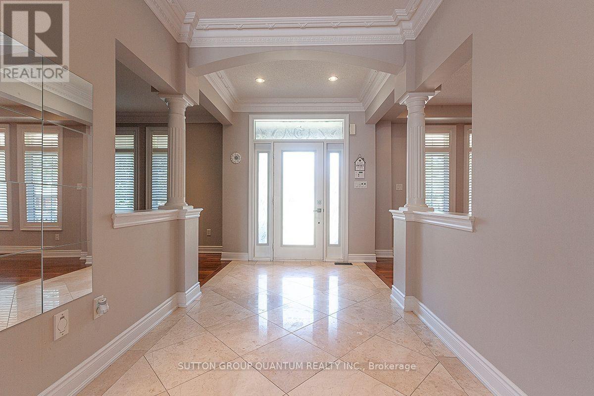 1599 Hallstone Road, Brampton, Ontario  L6Y 5K8 - Photo 2 - W13249284