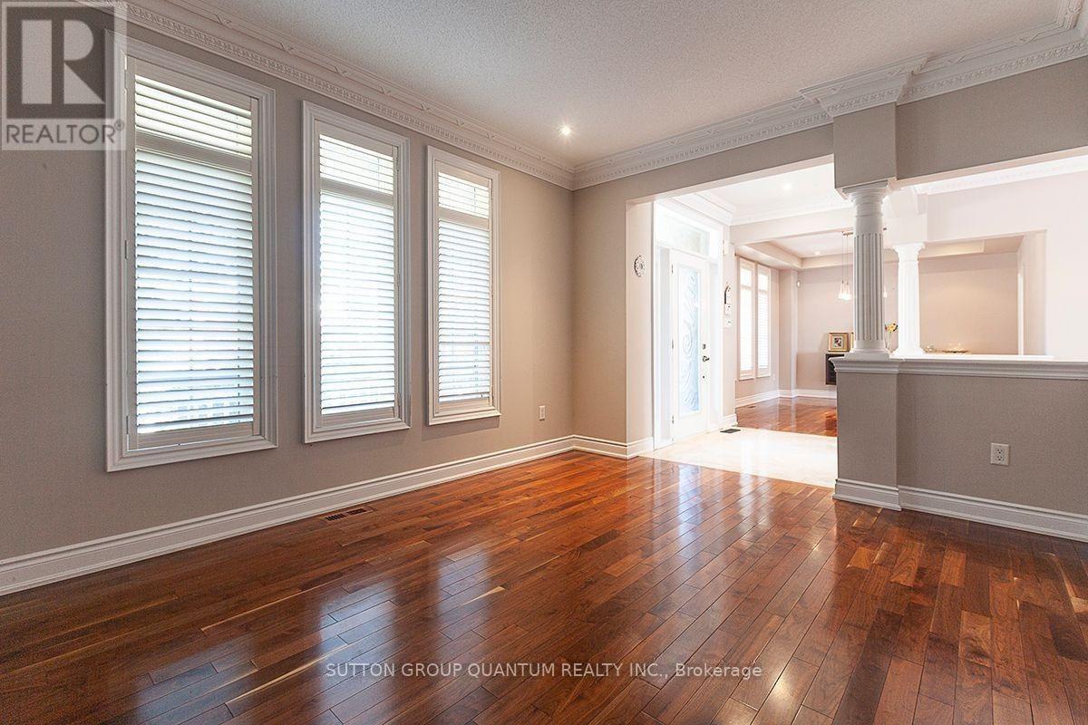 1599 Hallstone Road, Brampton, Ontario  L6Y 5K8 - Photo 6 - W13249284