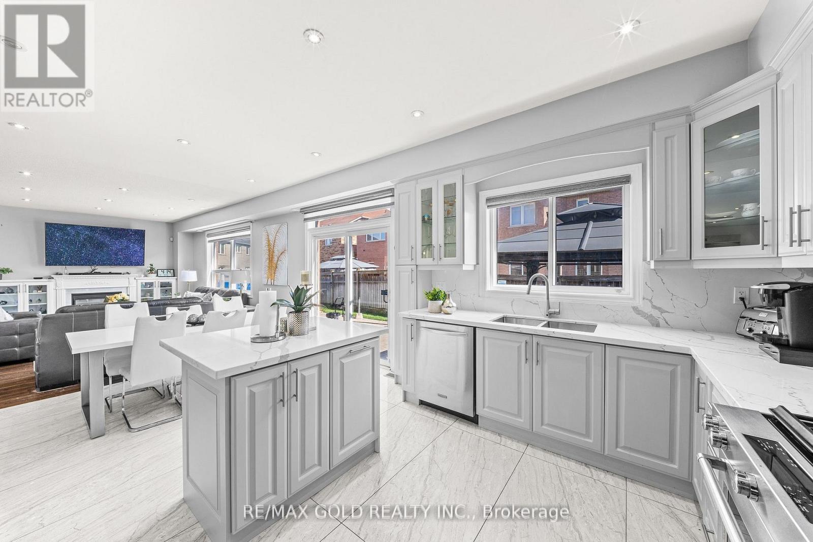 3 Powell Drive, Brampton, Ontario  L6R 0K9 - Photo 23 - W13249288