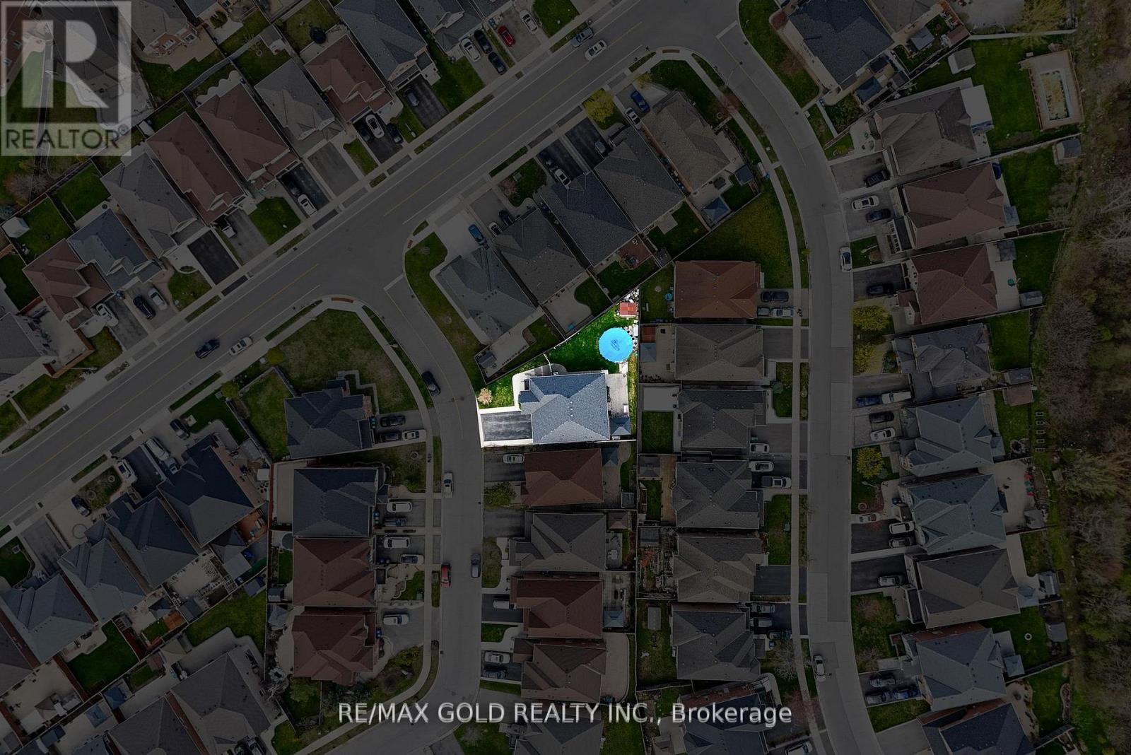 3 Powell Drive, Brampton, Ontario  L6R 0K9 - Photo 3 - W13249288