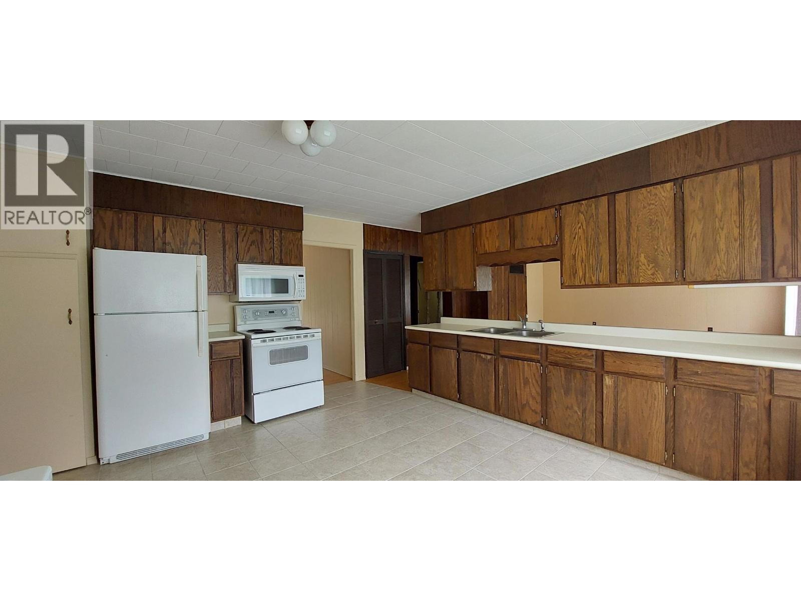 1600 Mackenzie 20 Highway, Hagensborg, British Columbia  V0T 1H0 - Photo 8 - R3132546