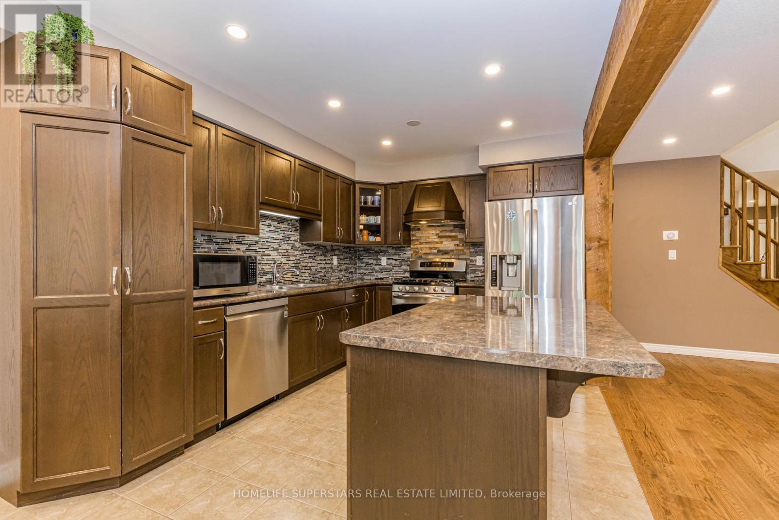 94 Forest Creek Drive, Kitchener, Ontario  N2R 0B5 - Photo 17 - X13249286
