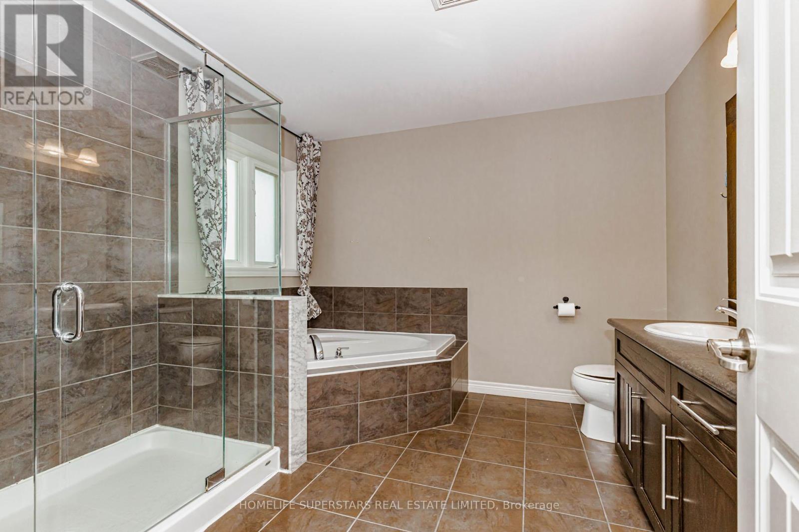94 Forest Creek Drive, Kitchener, Ontario  N2R 0B5 - Photo 26 - X13249286