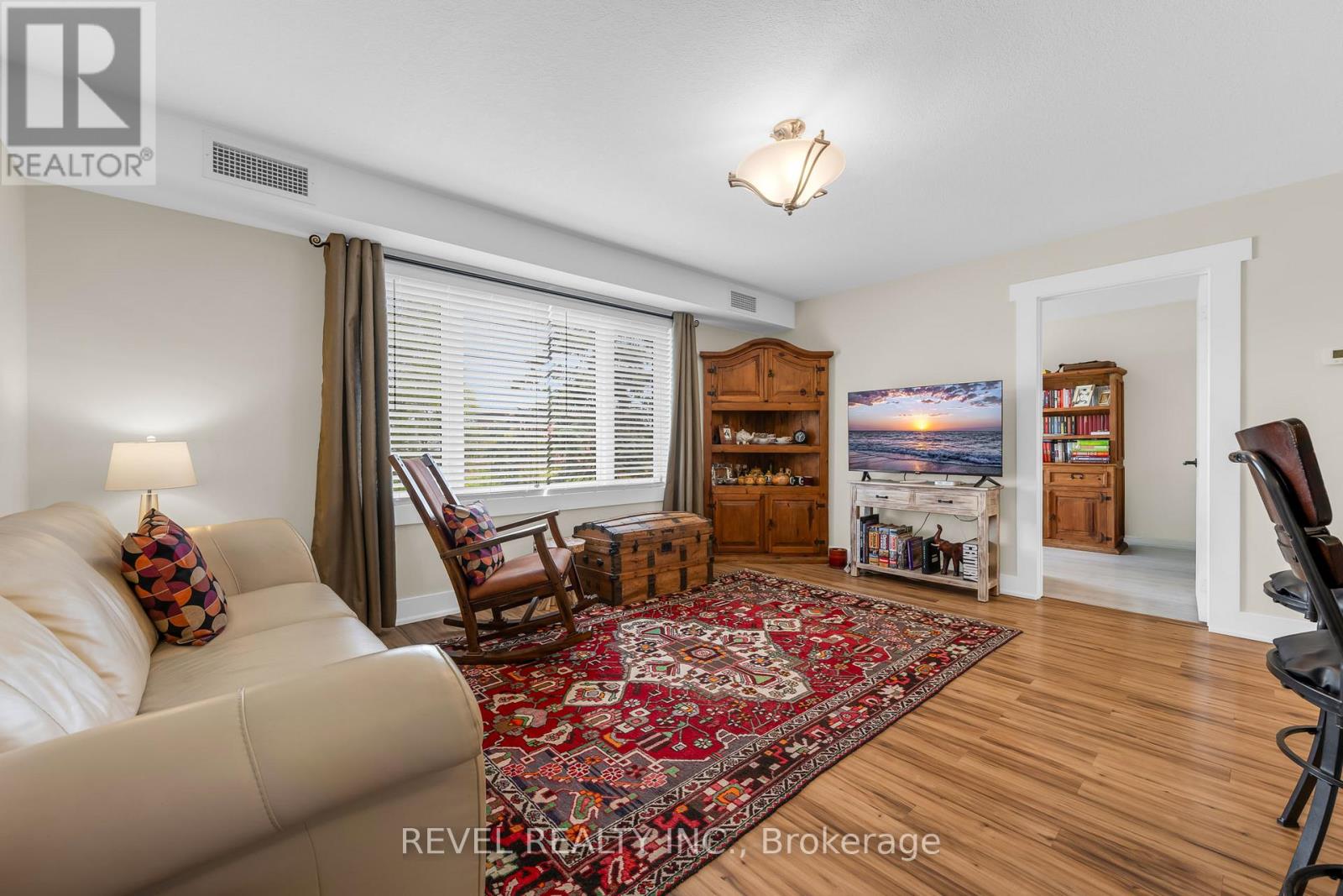 302 - 111 Smits, West Lincoln, Ontario  L0R 2A0 - Photo 5 - X13249294