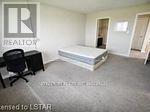 939 West Village Square, London North, Ontario  N6H 5J9 - Photo 8 - X13249306