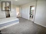 939 West Village Square, London North, Ontario  N6H 5J9 - Photo 9 - X13249306