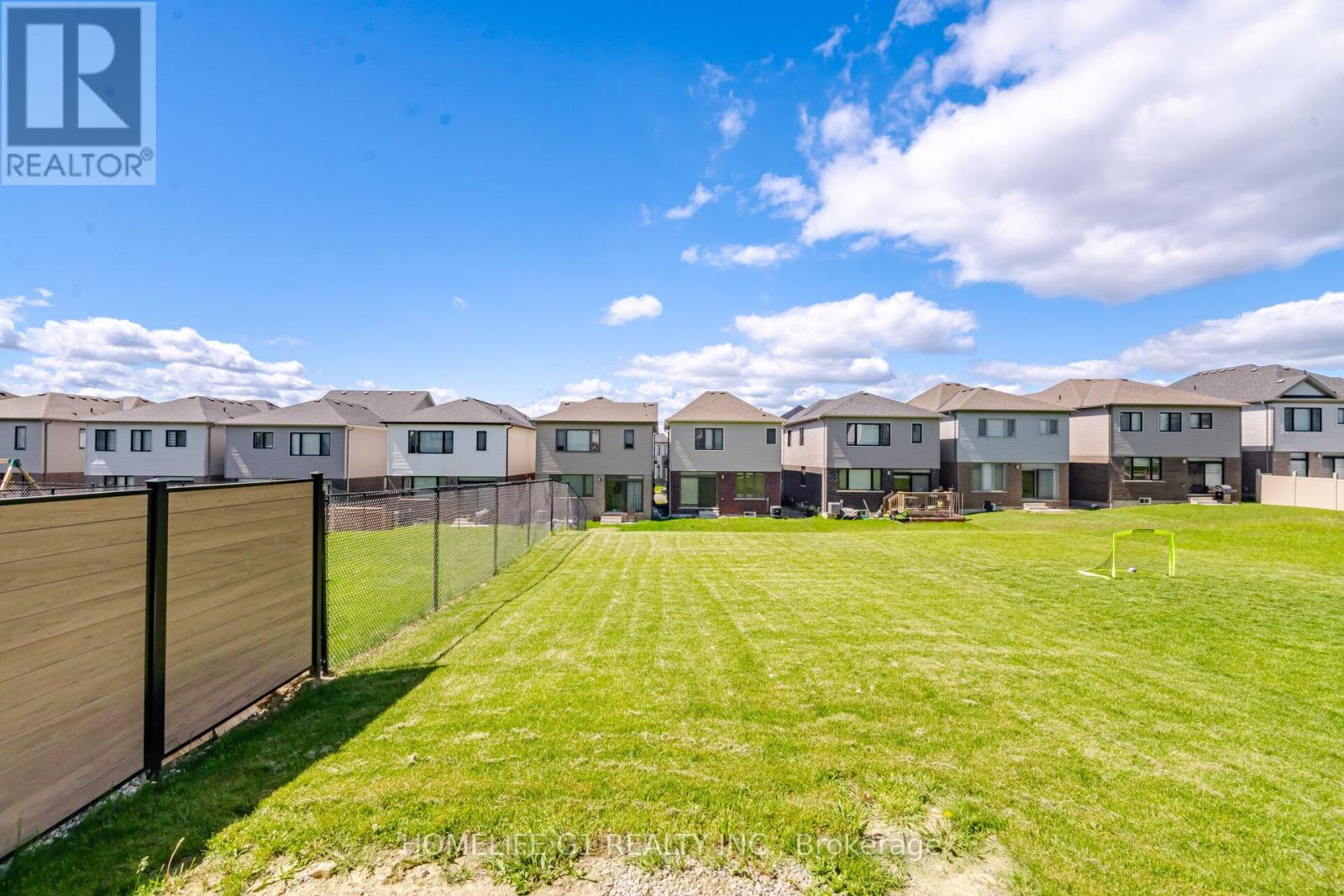 127 Fairey Crescent, Hamilton, Ontario  L0R 1W0 - Photo 18 - X13249328