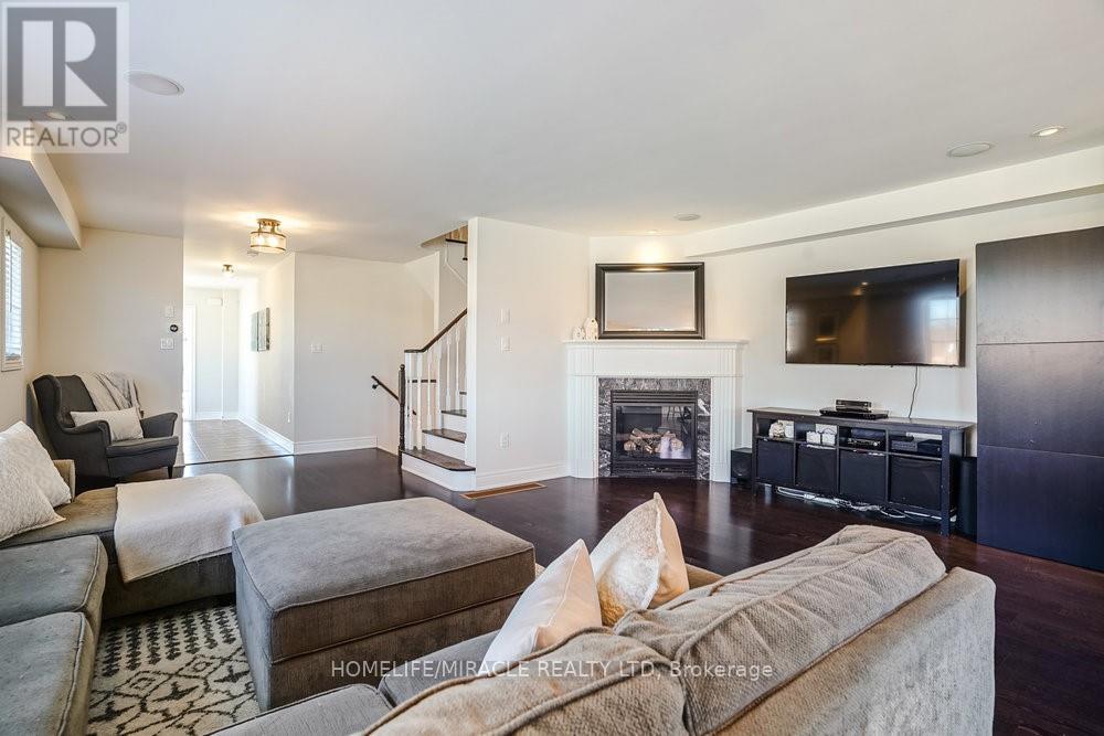 15 Mcphail Place, Hamilton, Ontario  L8B 0R5 - Photo 8 - X13249350