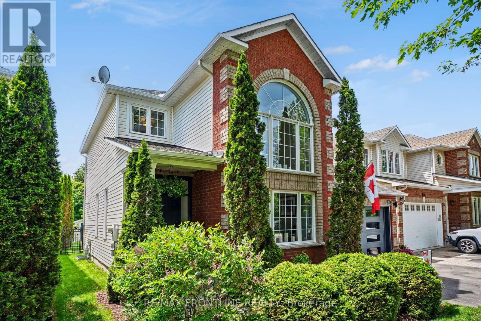 37 Calderwood Way, Ottawa, Ontario  K2J 5L9 - Photo 2 - X13249668