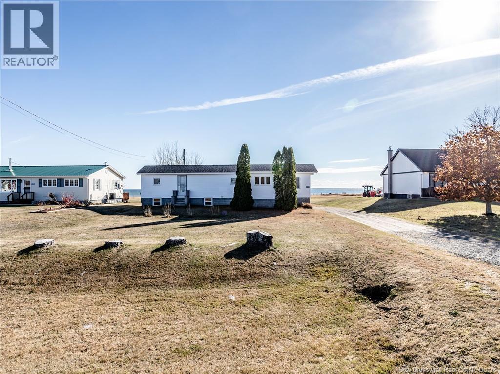3080 Route 117, Pointe-Sapin, New Brunswick