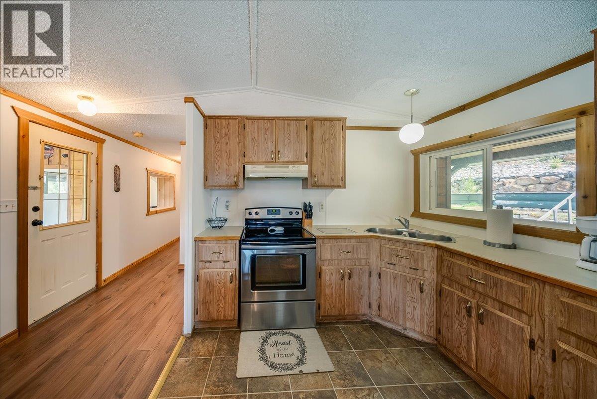 1232 Mcleod Road, Beaver Falls, British Columbia  V0G 1L1 - Photo 12 - 10385632