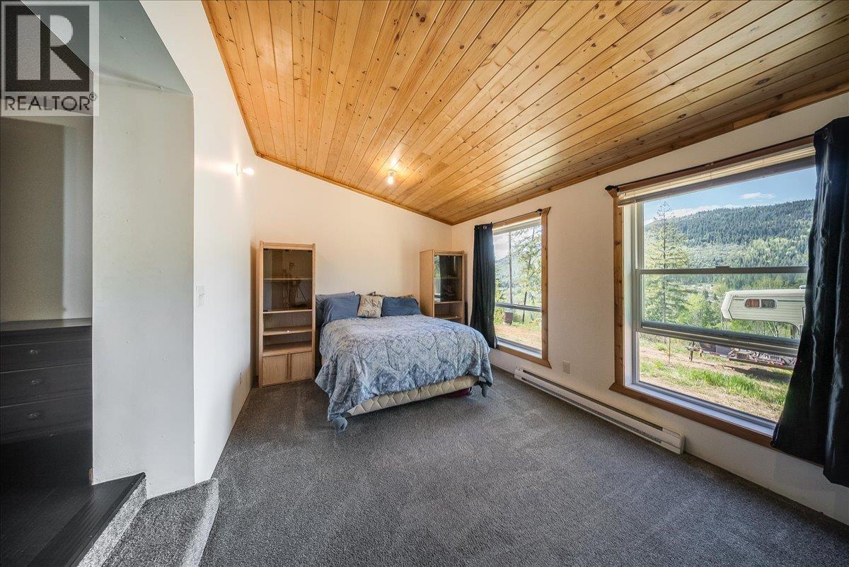 1232 Mcleod Road, Beaver Falls, British Columbia  V0G 1L1 - Photo 15 - 10385632