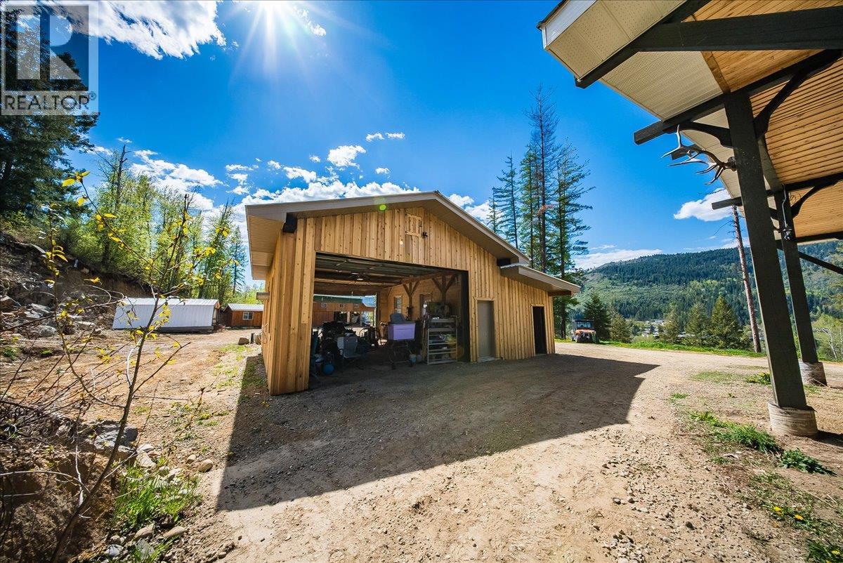 1232 Mcleod Road, Beaver Falls, British Columbia  V0G 1L1 - Photo 40 - 10385632