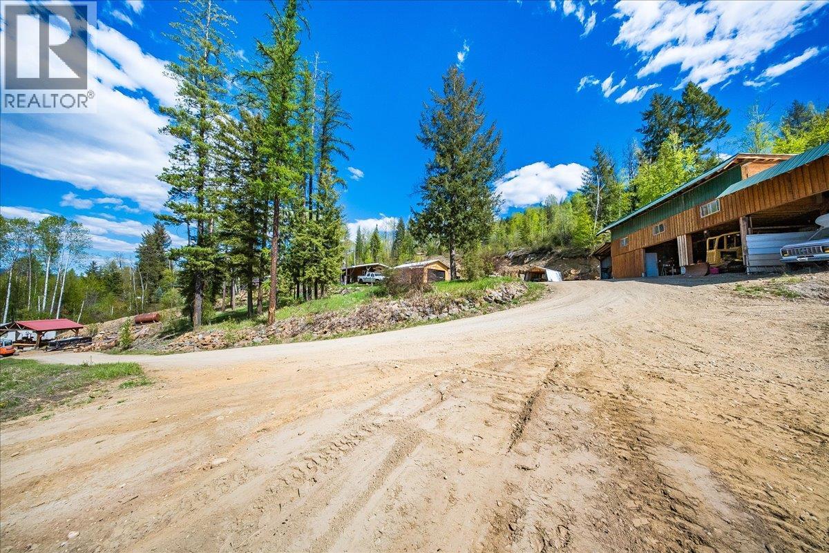 1232 Mcleod Road, Beaver Falls, British Columbia  V0G 1L1 - Photo 50 - 10385632