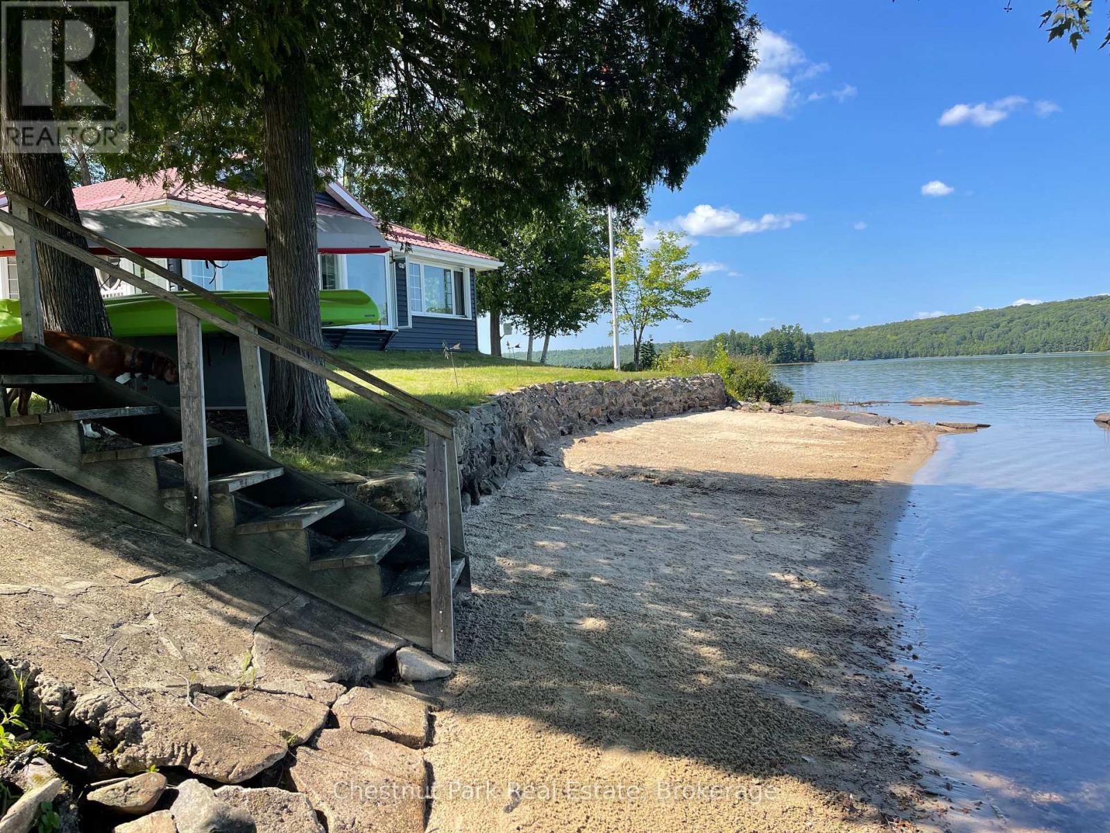 922 Porters Landing Road, Parry Sound Remote Area, Ontario  P0H 2R0 - Photo 2 - X13249424