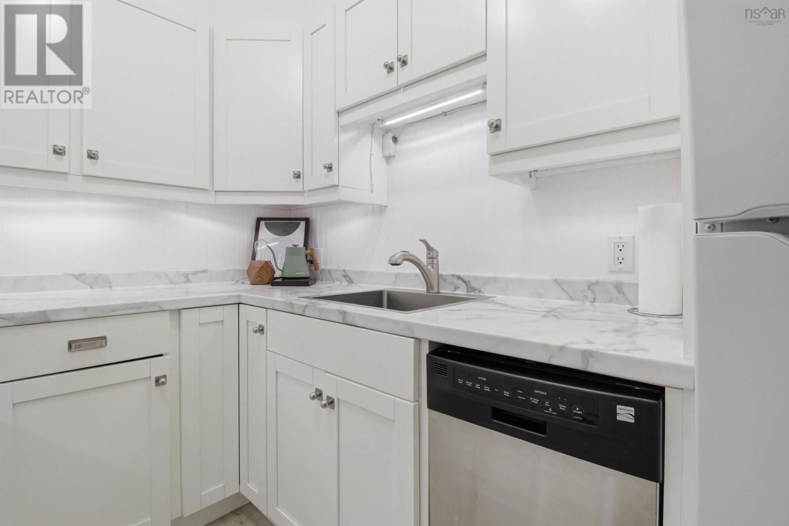 241 281 Windmill Road, Dartmouth, Nova Scotia  B3A 4P9 - Photo 9 - 202613450
