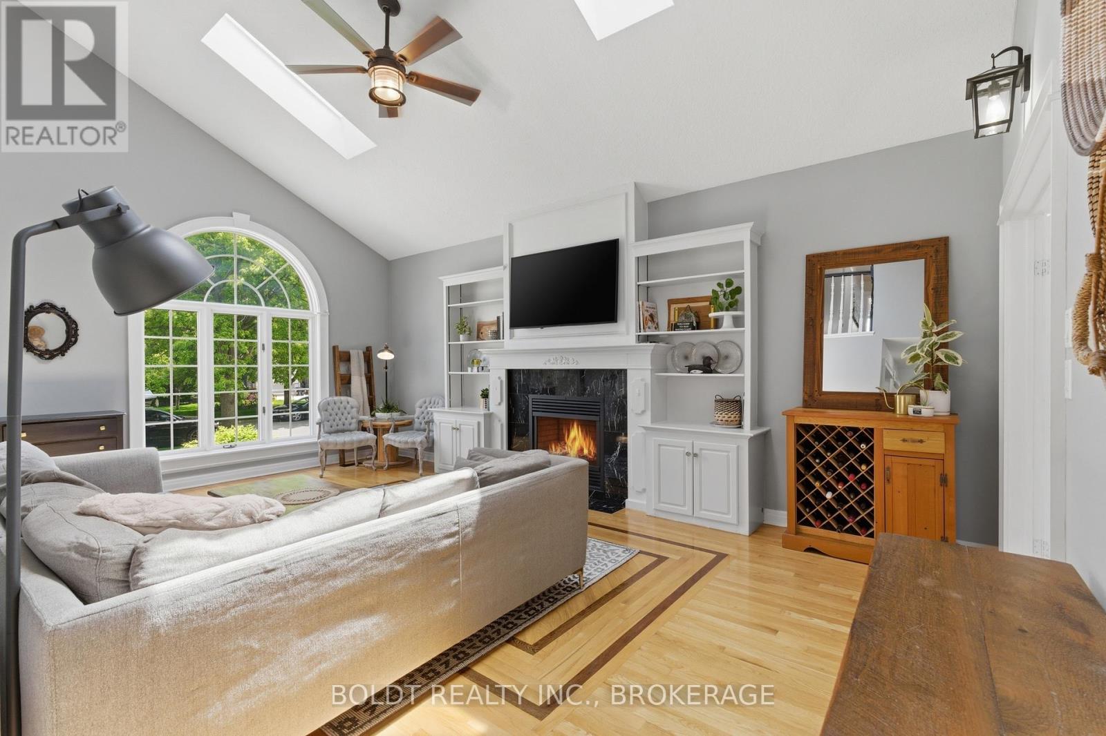 10 Westwood Drive, Port Colborne, Ontario  L3K 6B8 - Photo 6 - X13249450