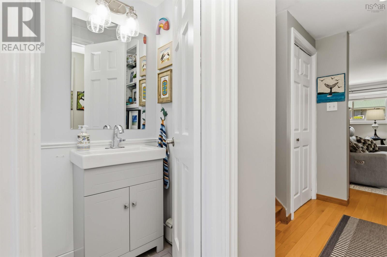 122 Brook Street, Lunenburg, Nova Scotia  B0J 2C0 - Photo 19 - 202613455