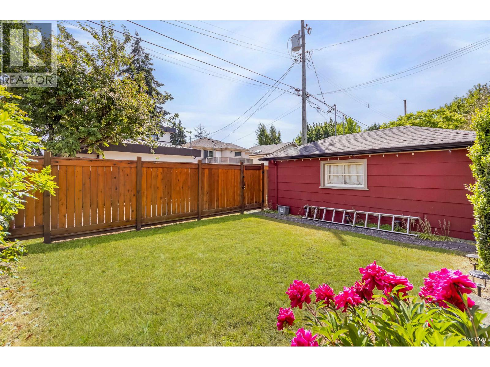 Listing image 33
