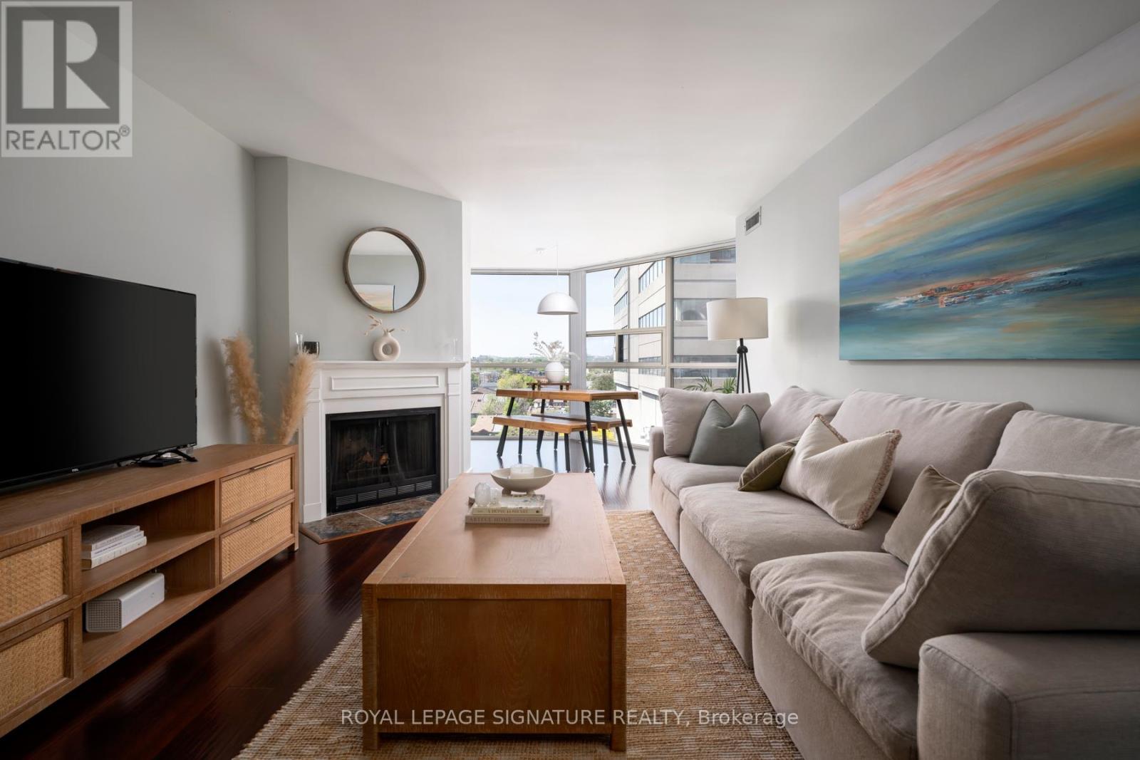 903 - 725 King Street W, Toronto, Ontario  M5V 2W9 - Photo 2 - C13249458