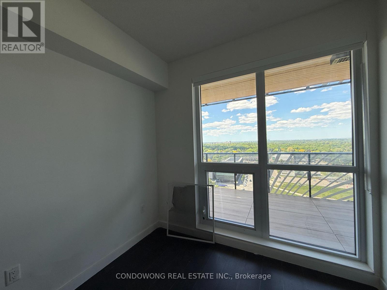 1807 - 25 Mcmahon Drive, Toronto, Ontario  M2K 0E4 - Photo 11 - C13249488