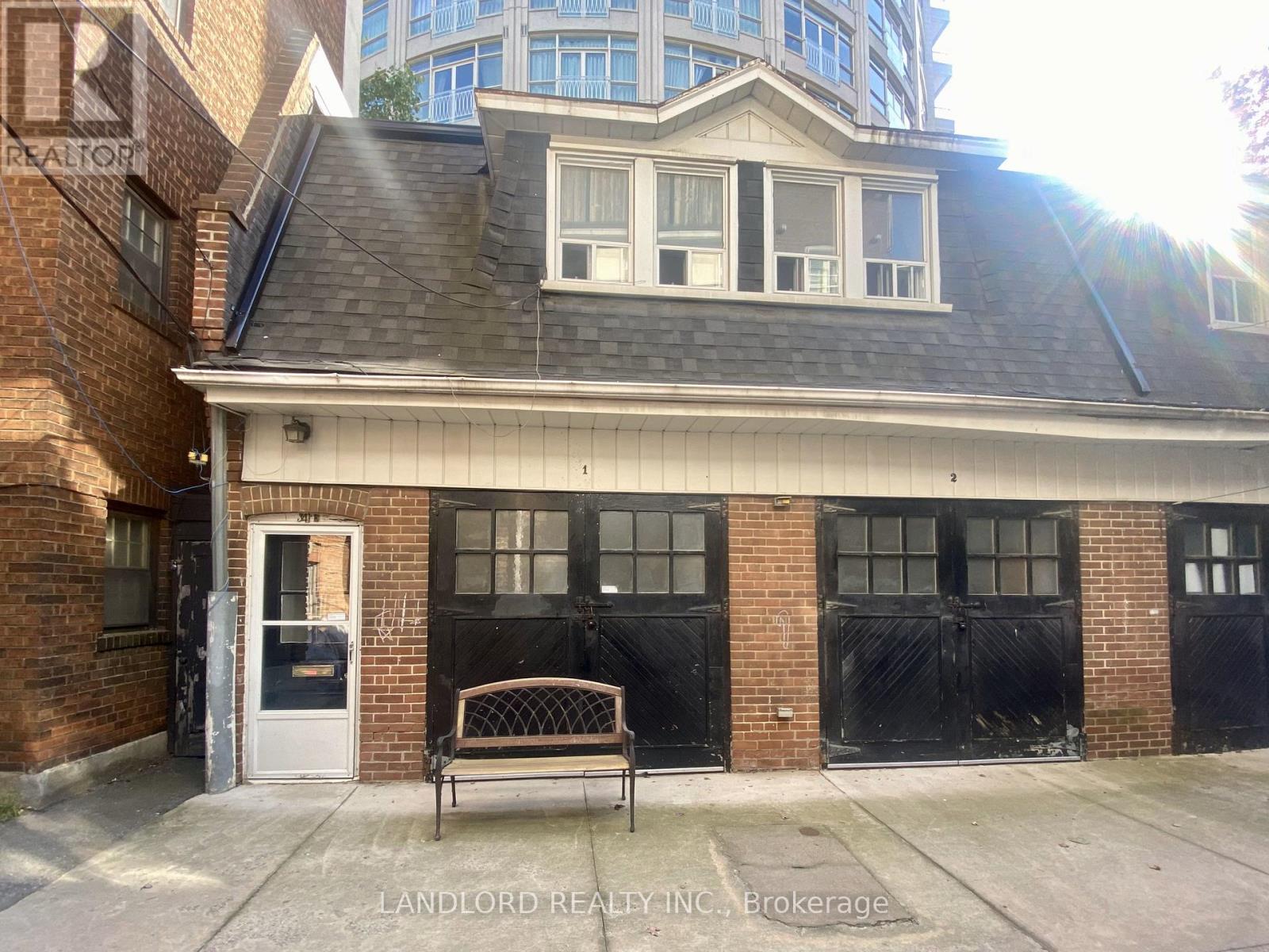 E - 341 ST CLAIR AVENUE W, Toronto, Ontario