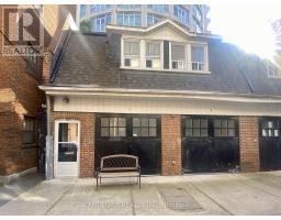 E - 341 ST CLAIR AVENUE W, Toronto, Ontario