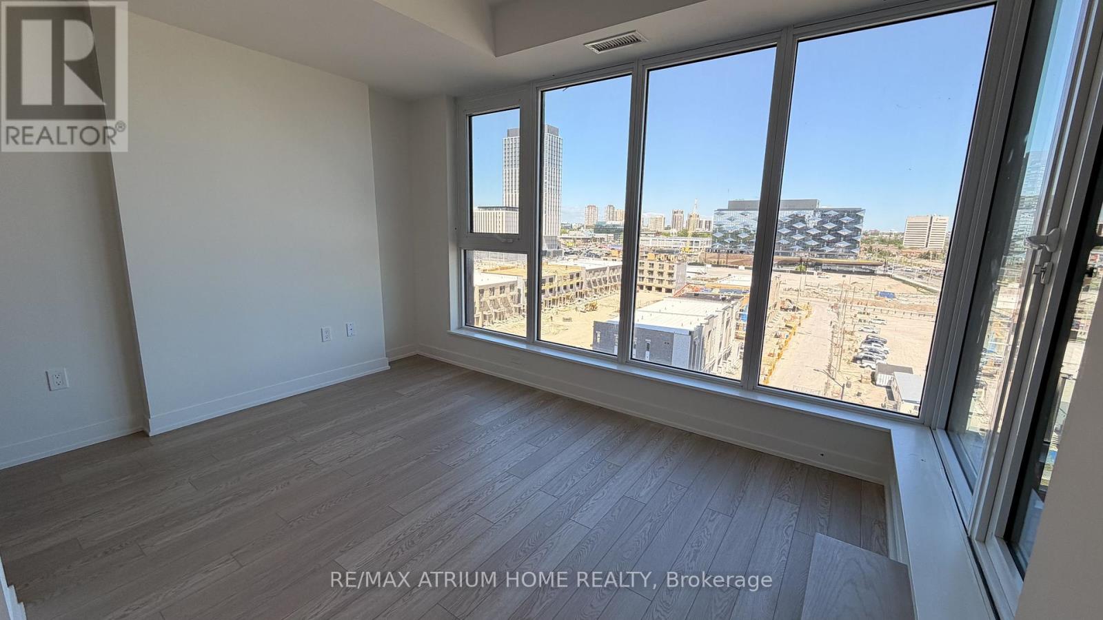 807 - 5 Quarrington Lane, Toronto, Ontario  M3C 0S5 - Photo 19 - C13249560