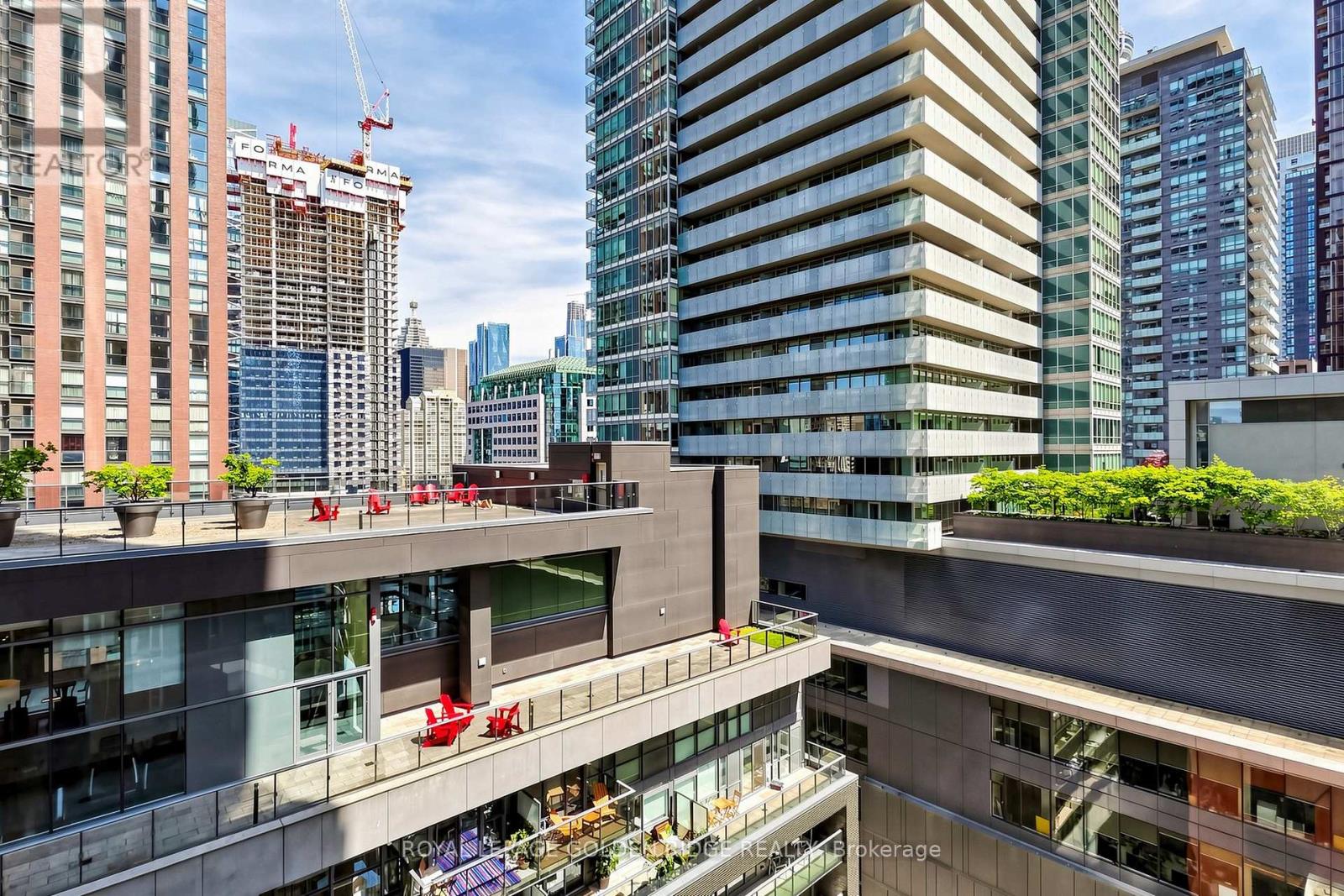 1108 - 21 Widmer Street, Toronto, Ontario  M5V 0B8 - Photo 39 - C13249564