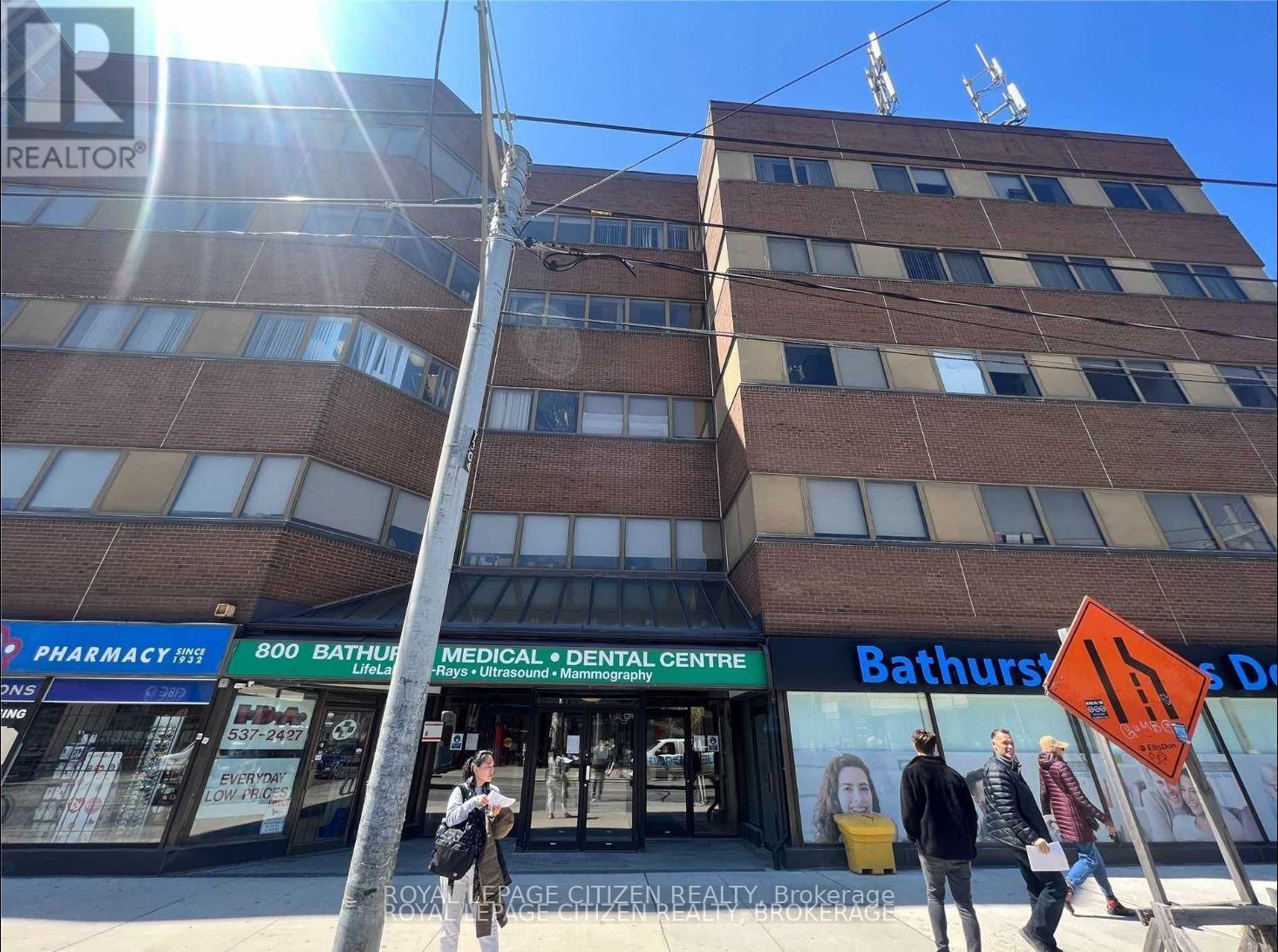 501 - 800 Bathurst Street, Toronto, Ontario  M5R 3M8 - Photo 1 - C13249602