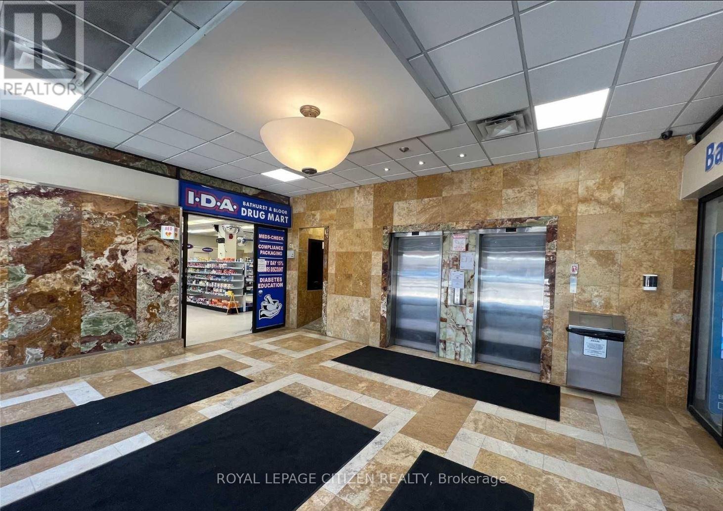 501 - 800 Bathurst Street, Toronto, Ontario  M5R 3M8 - Photo 2 - C13249602