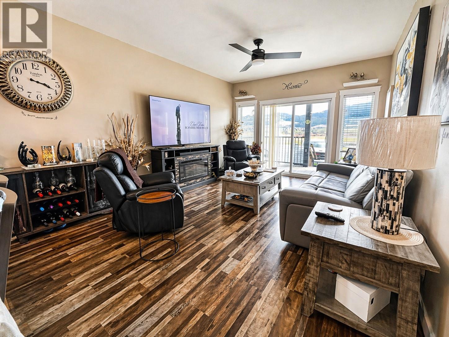 2599 Spring Bank Avenue, Merritt, British Columbia  V1K 1S1 - Photo 7 - 10389431