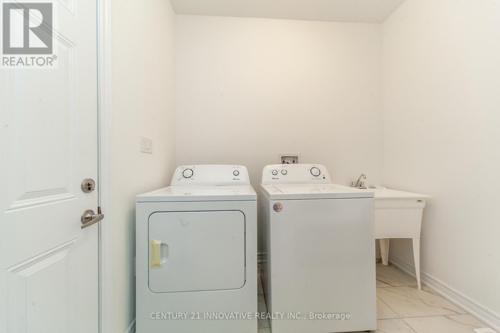 29 Steamboat Way, Whitby, Ontario  L1N 0M6 - Photo 32 - E13249256