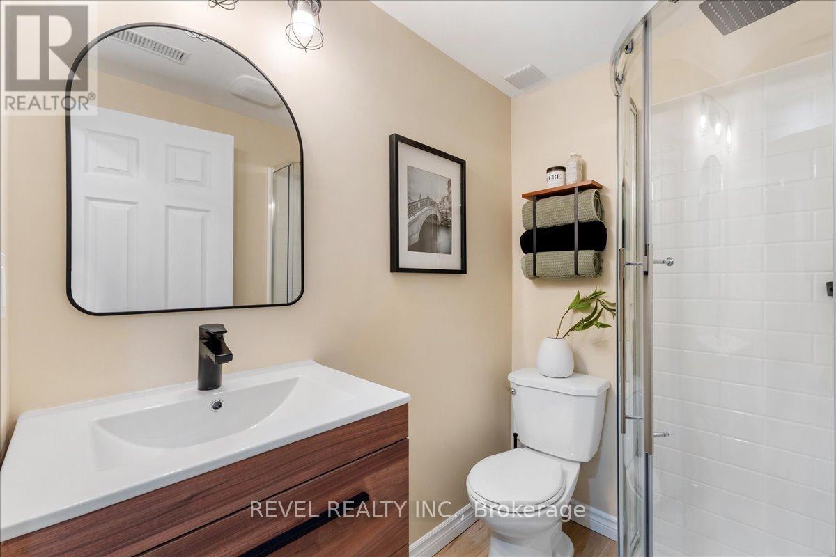 113 Galbraith Court, Clarington, Ontario  L1C 4P7 - Photo 24 - E13249266