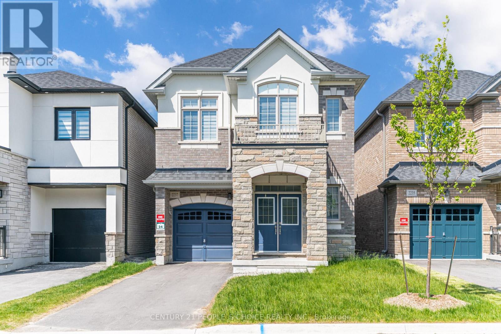 2237 CRYSTAL DRIVE, Oshawa, Ontario