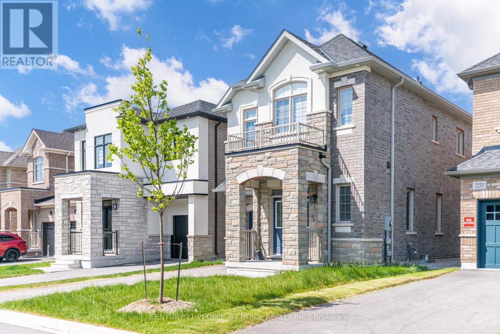 2237 Crystal Drive, Oshawa, Ontario  L1L 0W7 - Photo 2 - E13249420
