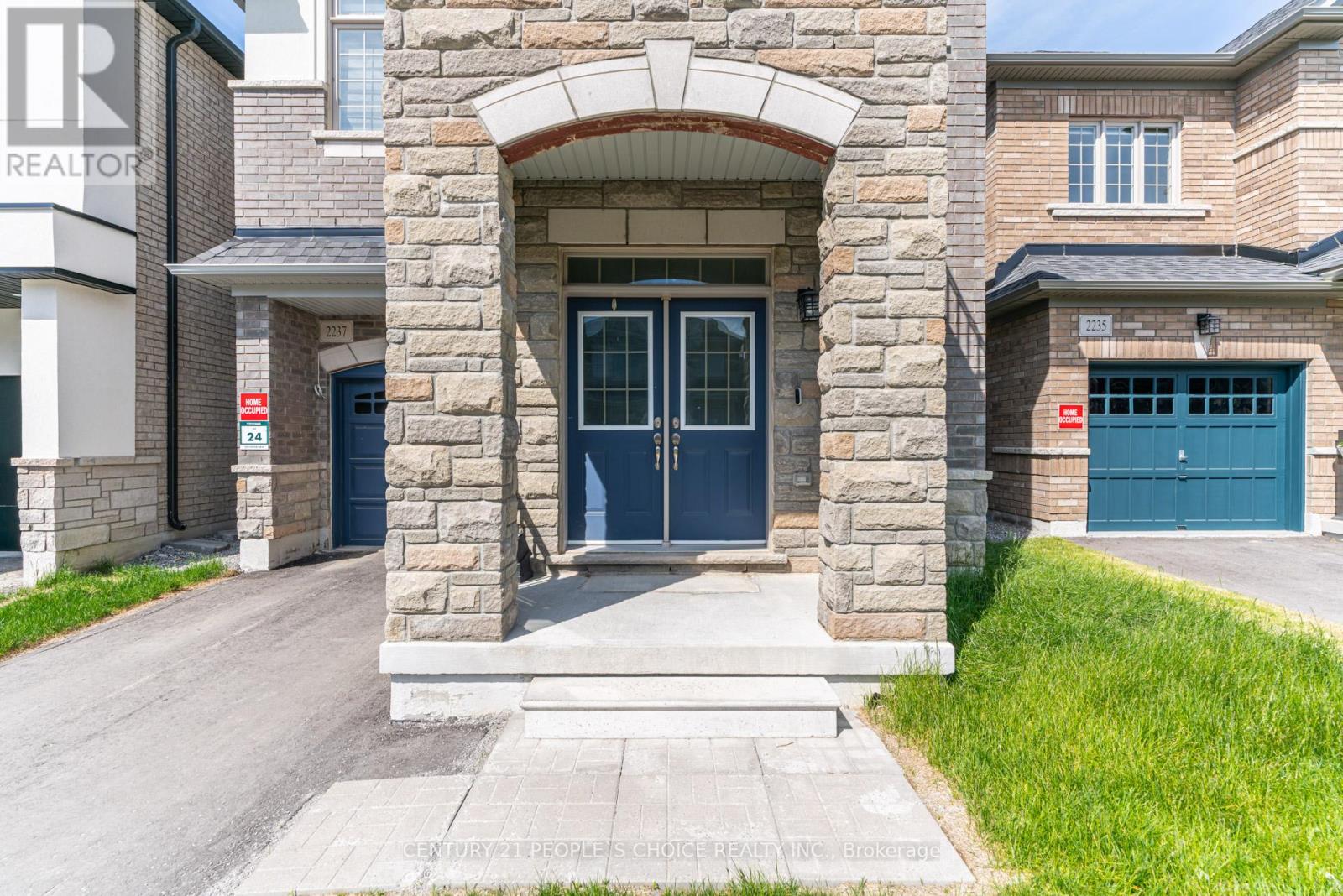 2237 Crystal Drive, Oshawa, Ontario  L1L 0W7 - Photo 3 - E13249420