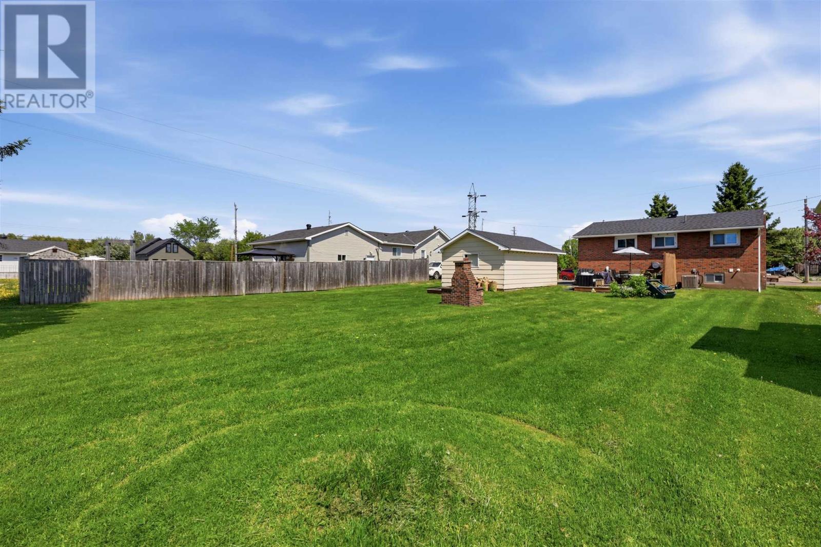 197 Churchill Ave, Sault Ste. Marie, Ontario  P6C 2P9 - Photo 37 - SM261330
