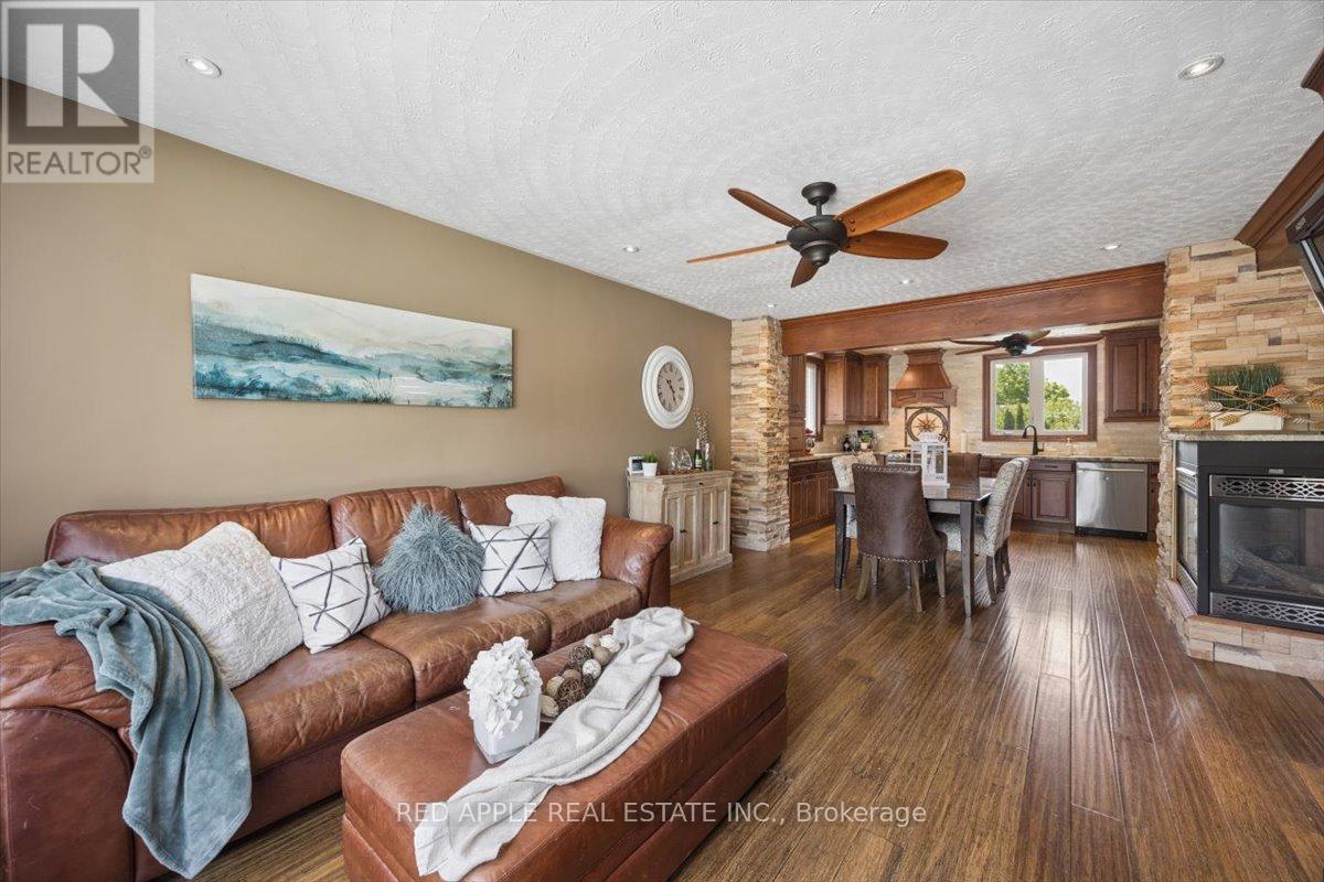 112 Luxury Avenue, Bradford West Gwillimbury (Bradford), Ontario  L3Z 1T4 - Photo 14 - N13249606