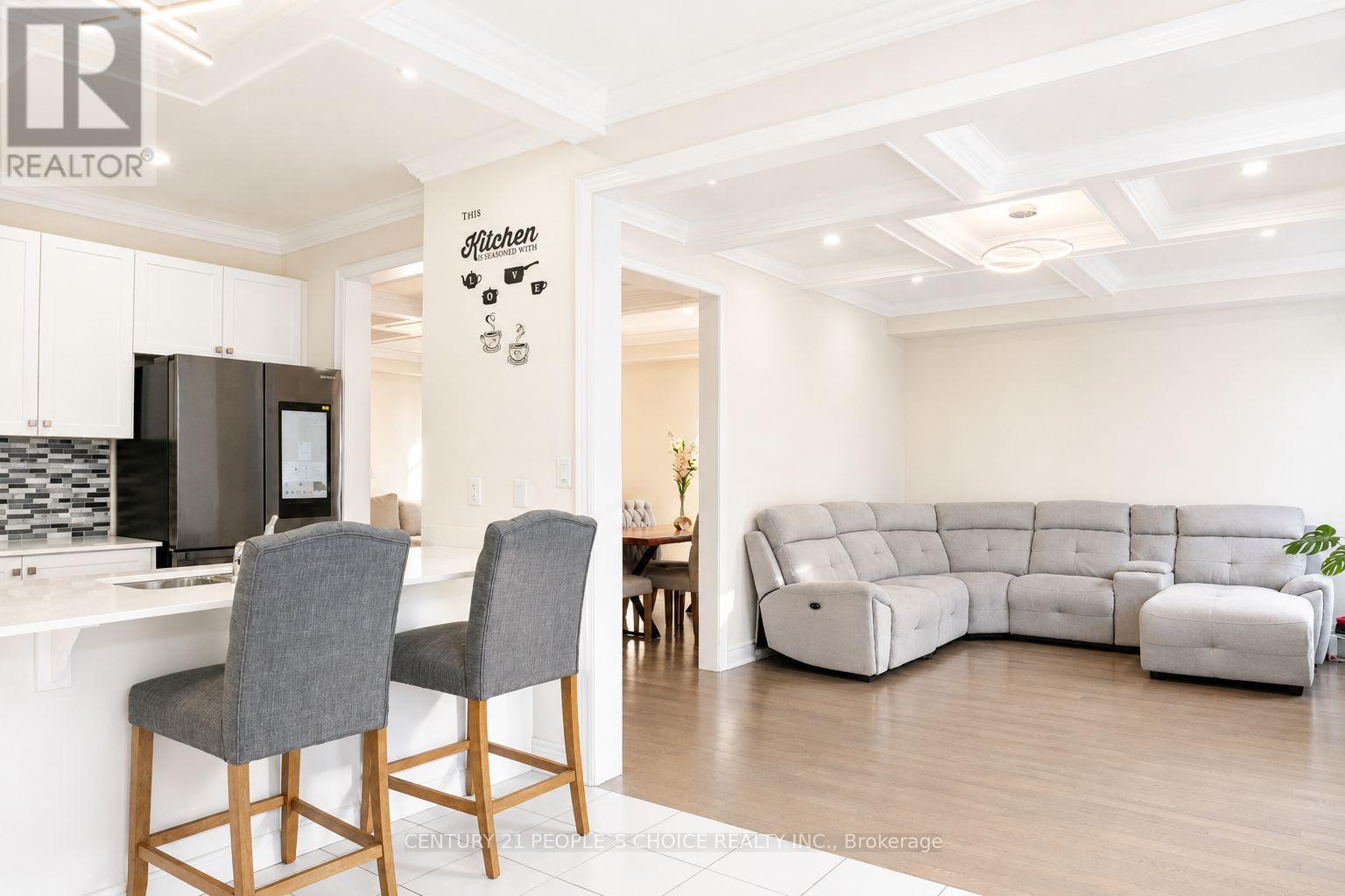 64 Coldwell Bay Circle, Vaughan, Ontario  L4H 5E9 - Photo 10 - N13249688