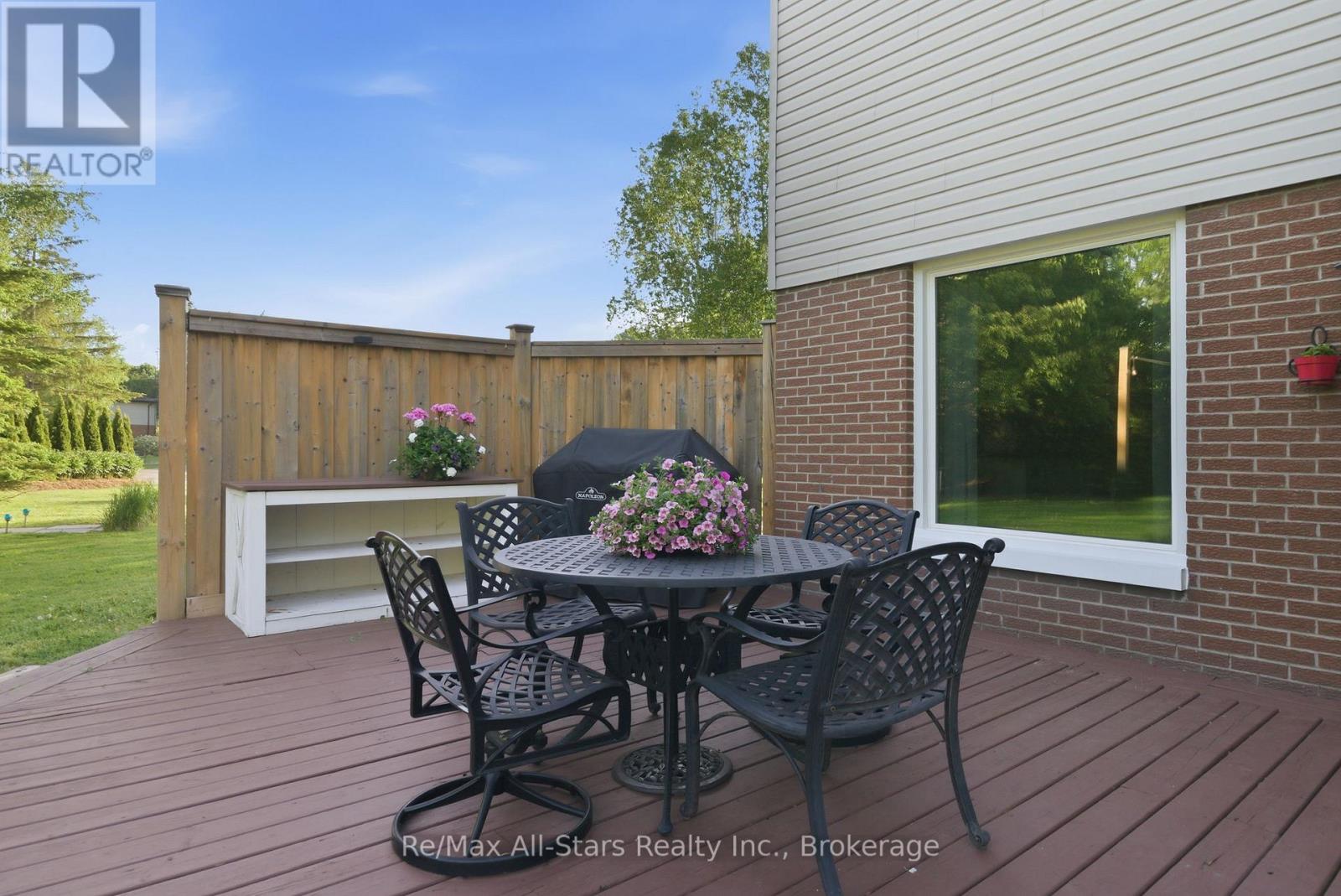 4 Circle Drive, Scugog, Ontario  L9L 1N9 - Photo 49 - E13249812
