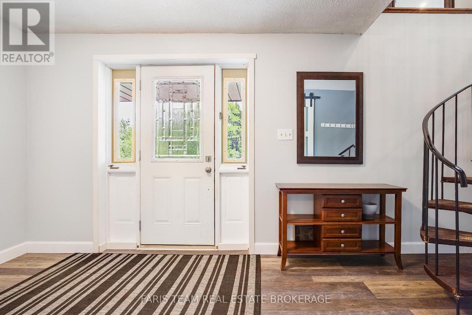 52 Old Scotia Place, Oro-Medonte, Ontario  L3V 0R7 - Photo 4 - S13249630