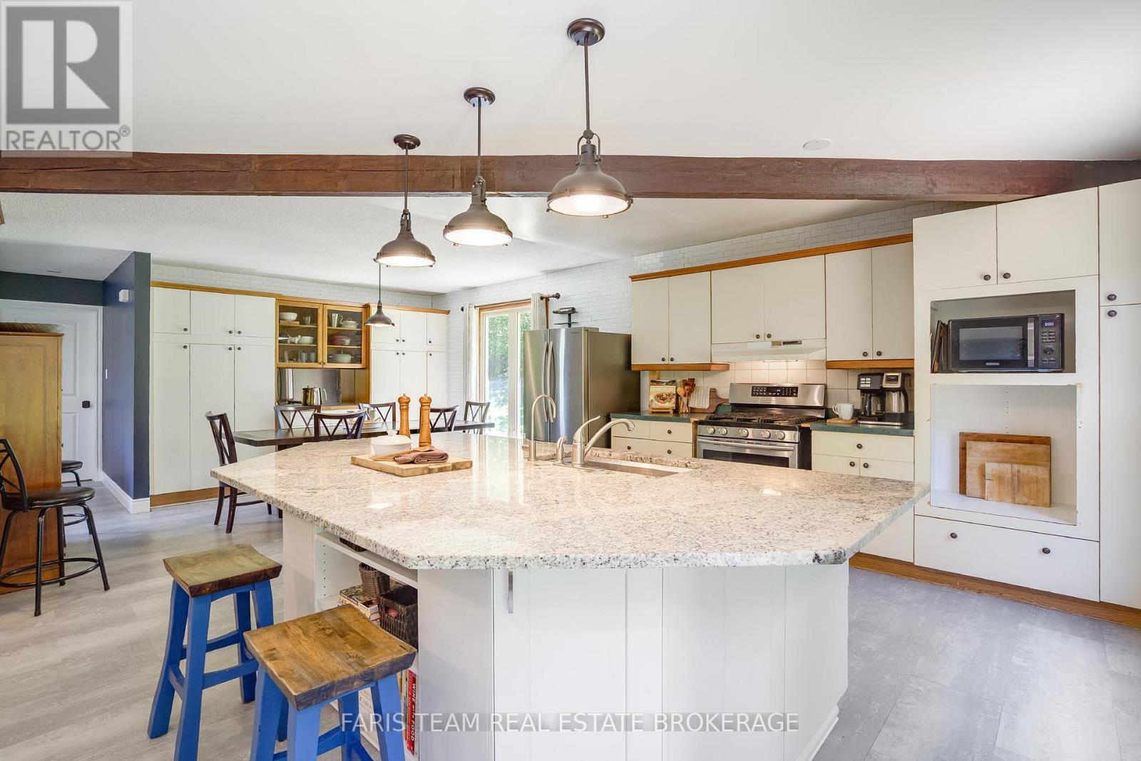 52 Old Scotia Place, Oro-Medonte, Ontario  L3V 0R7 - Photo 6 - S13249630