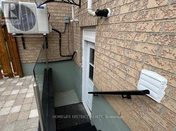 86 Taylor Drive, Barrie, Ontario  L4N 8K3 - Photo 2 - S13249636