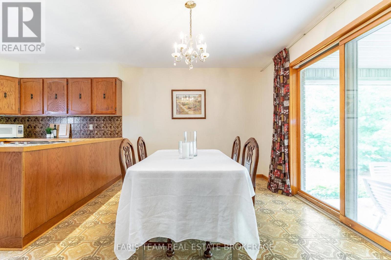 29 Lorrie Crescent, Tiny, Ontario  L0L 2T0 - Photo 11 - S13249642