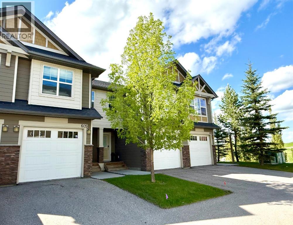 605, 101 Sunset Drive, Cochrane, Alberta  T4C 0W8 - Photo 1 - A2295489